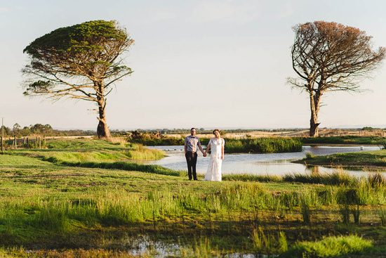 Bright and colourful country wedding001