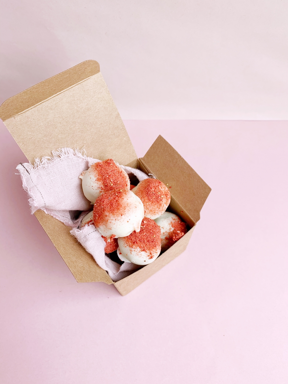 Gin & Tonic Truffles DIY Tutorial Polka Dot Wedding