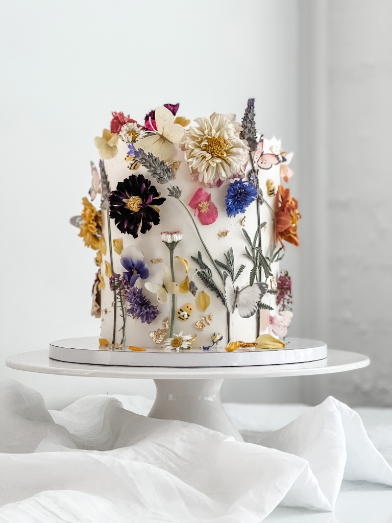 Creating Edible Floral Wedding Cakes With Cake House