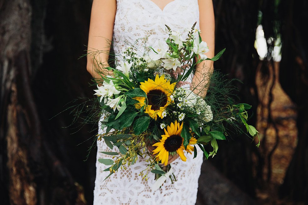 A less Stuff - More Meaning wedding. Flowers by Dragonfly&Magnolia.